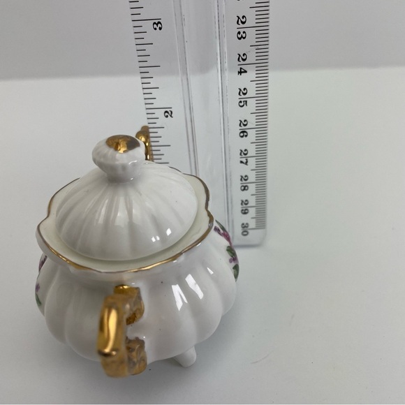 Miniature Ceramics Japan Sugar Dish with Lid - Picture 5 of 8